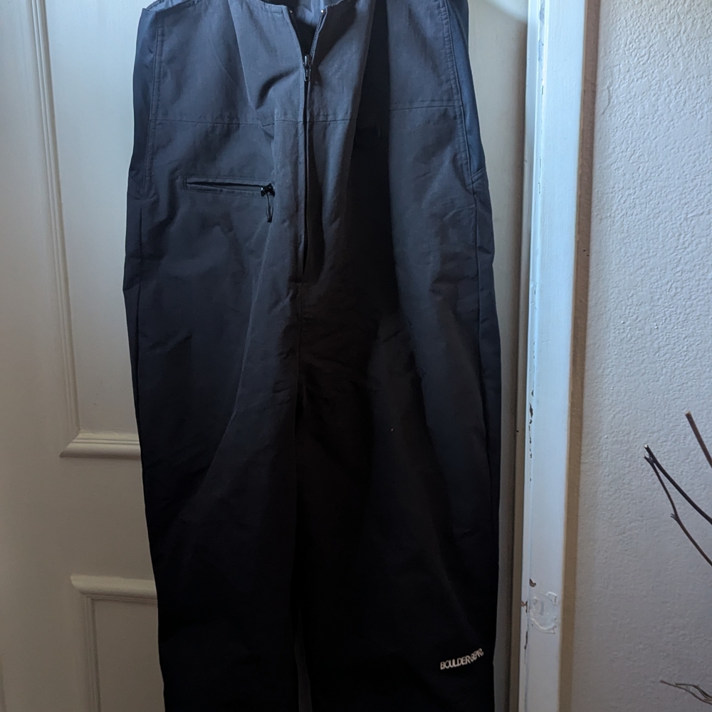 Boulder Gear Woman's Size Large Ski Pants Suit
